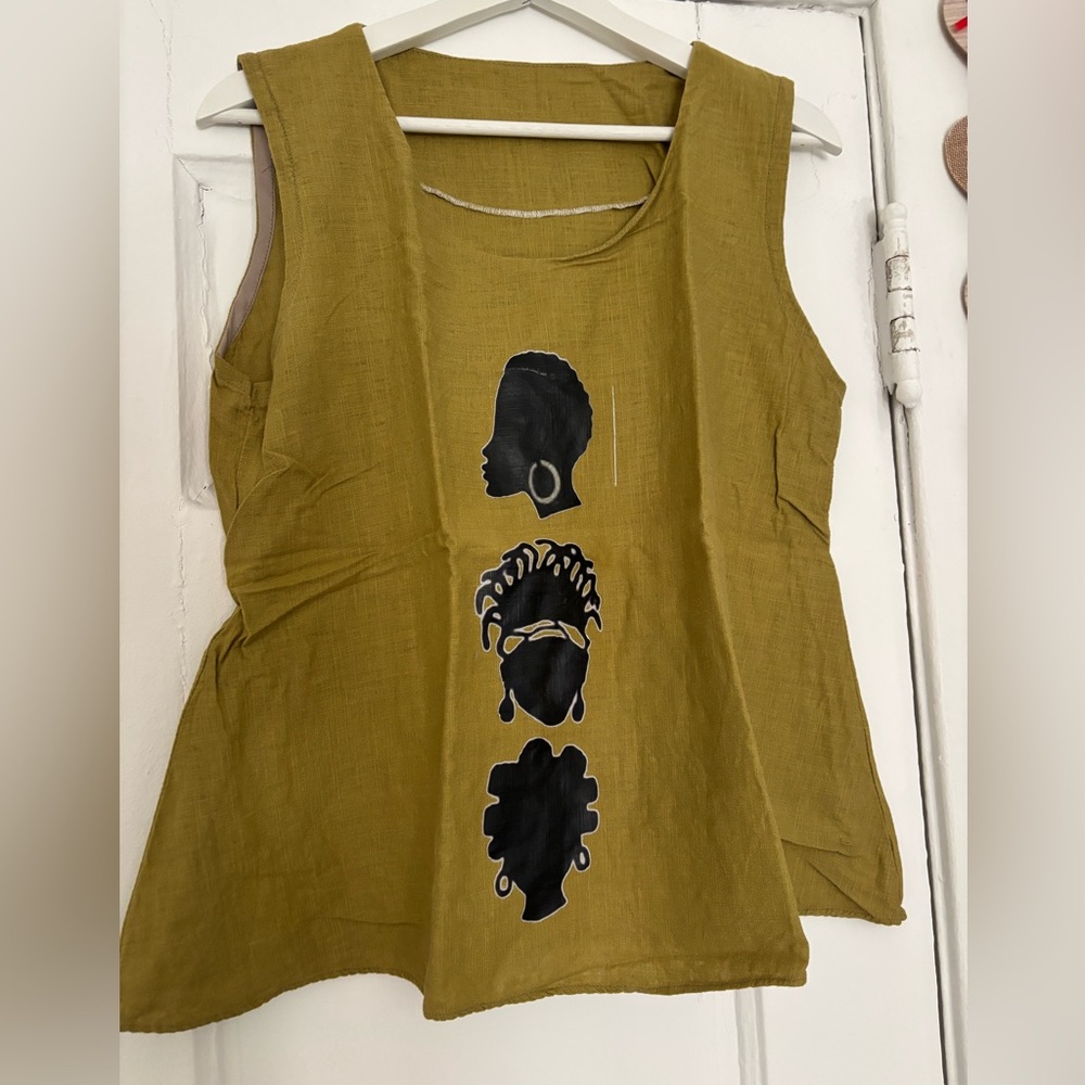 Olive Sleeveless Top with Artistic Print